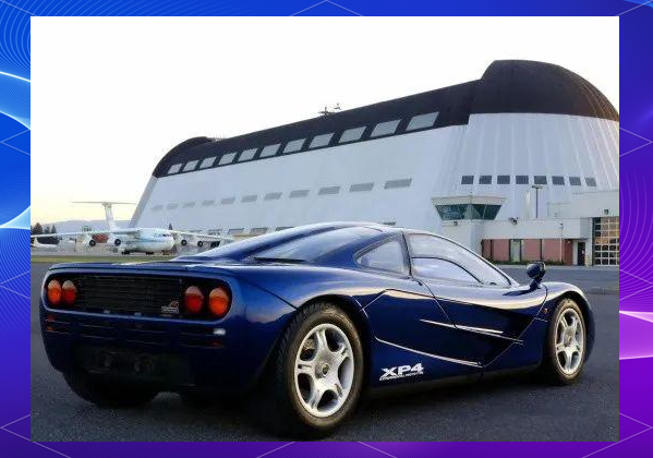 半岛体育APP-F1车队回归首秀大放异彩，库里主场球迷高呼名字